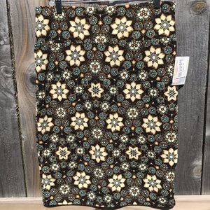 LuLaRoe Cassie